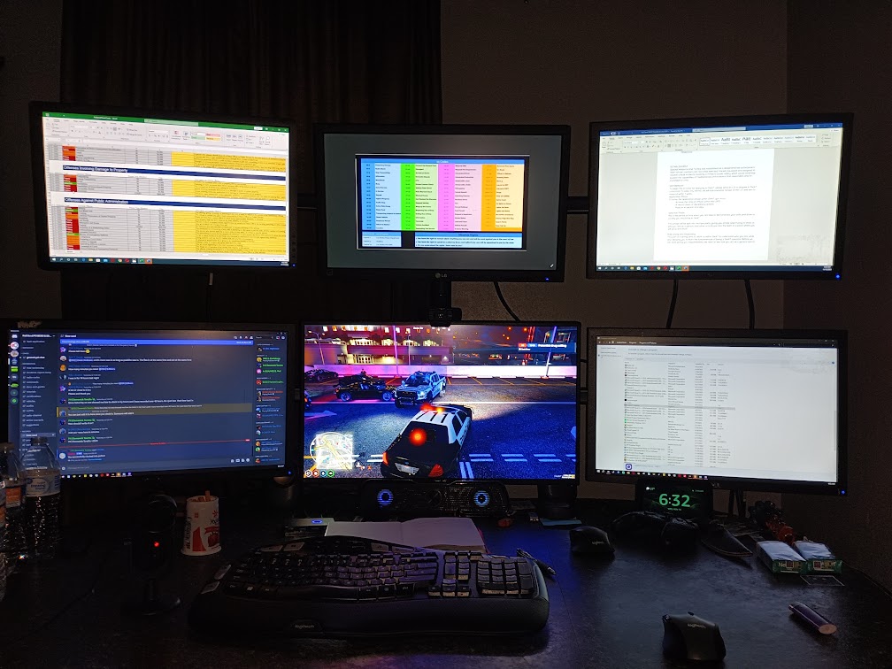 Multi-monitor workstation